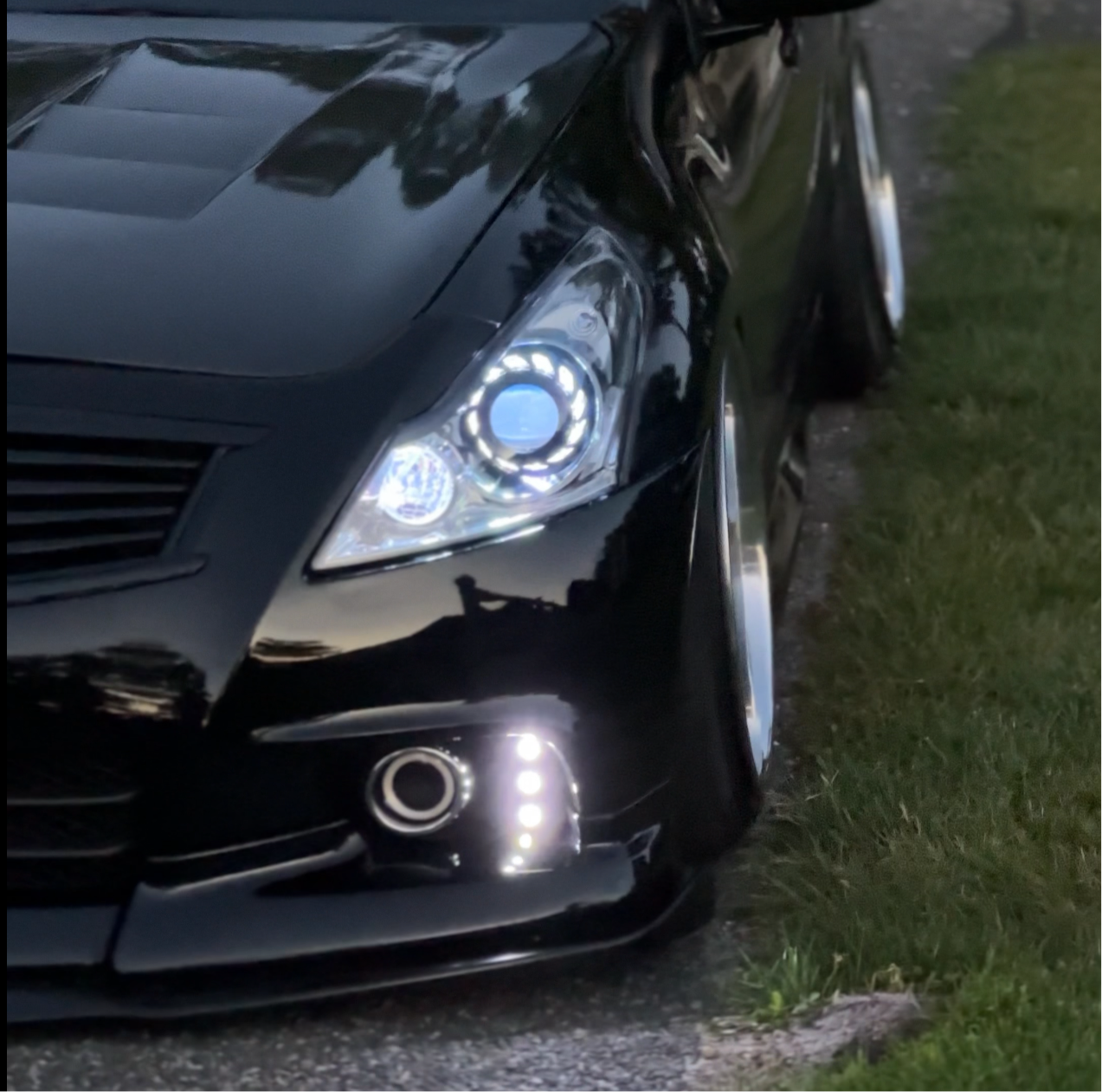 G37 Sedan Sport Bumper LED DRL